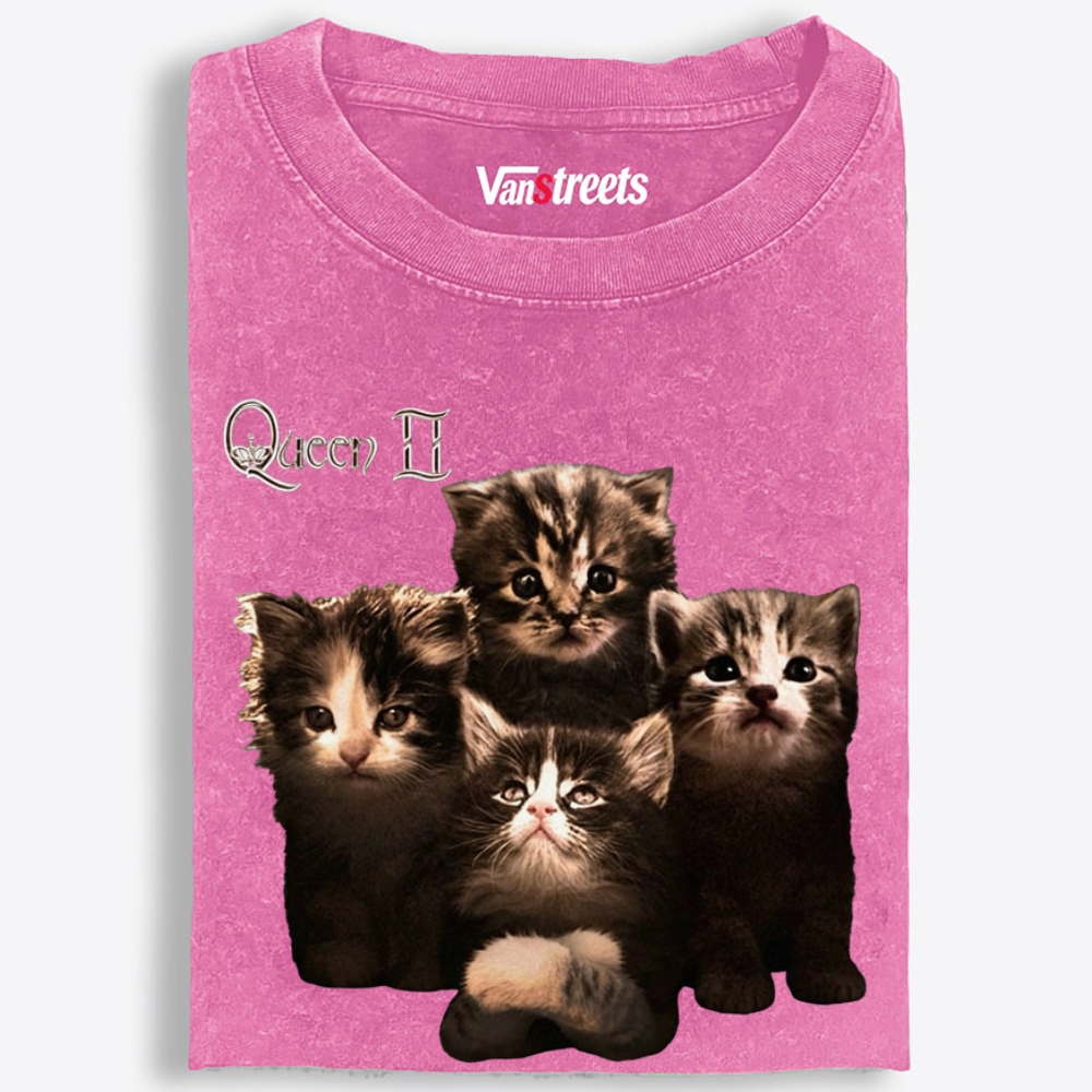 Meow Queen II Retro Washed T-Shirt | 100% Cotton | Streetwear Essential