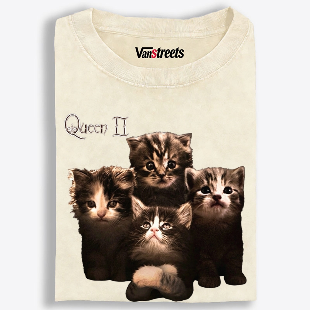 Meow Queen II Retro Washed T-Shirt | 100% Cotton | Streetwear Essential