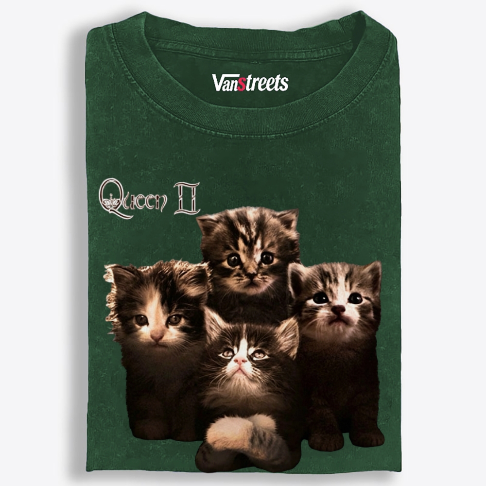 Meow Queen II Retro Washed T-Shirt | 100% Cotton | Streetwear Essential